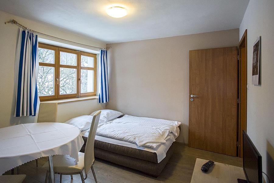 Penzion Krizky Malá Skála Exteriör bild