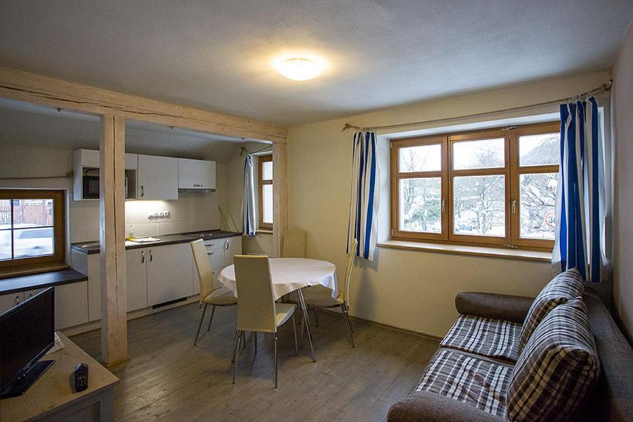Penzion Krizky Malá Skála Exteriör bild