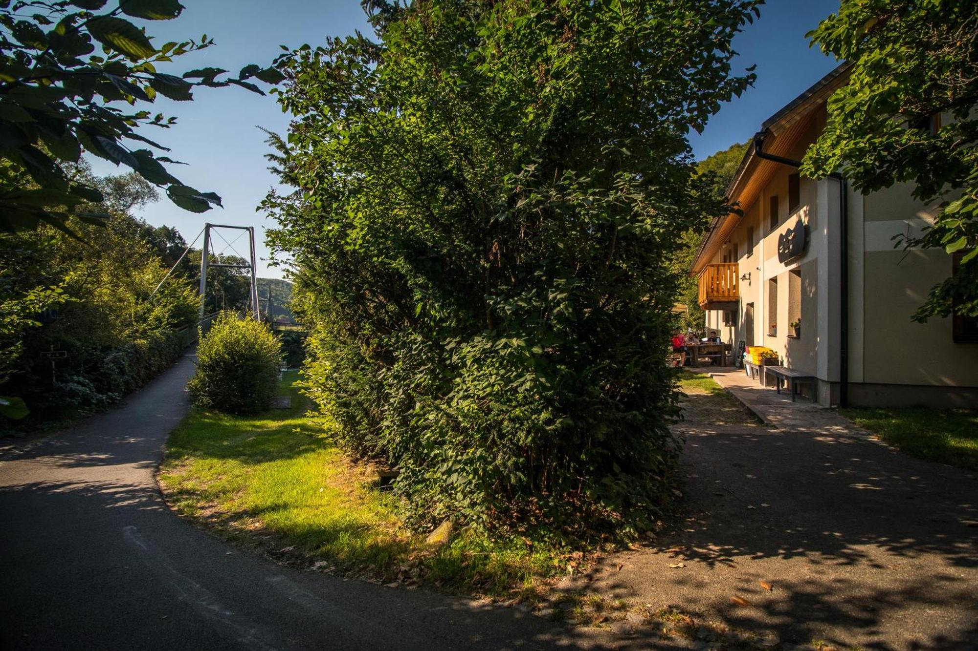Penzion Krizky Malá Skála Exteriör bild